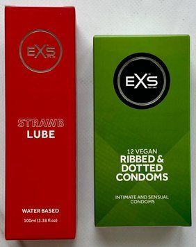 Комплект EXS Ribbed & Dotted 12 шт + Лубрикант EXS Strawberry Lube Water Based 100 мл SOS3249 фото