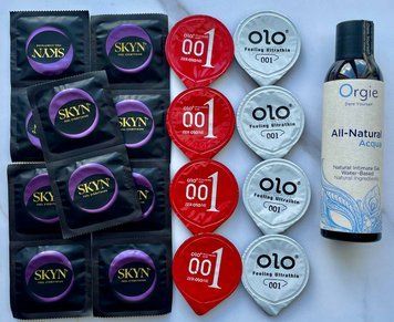 Набір 18 штук Skyn, Olo + лубрикант ALL-NATURAL Acqua, 150 мл Orgie SOS3991 фото