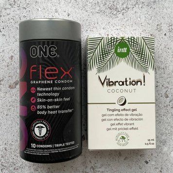 Комплект: 10 штук ONE Flex графенових + Жидкий вібратор Intt Vibration Coconut Vegan (15 мл). SOS1045 фото