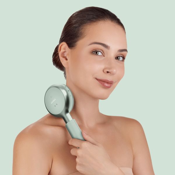 Звуковая светодиодная щетка для всего тела GESKE Sonic LED Full-Body Brush&Intensive Exfoliator 9в1 green HB0387 фото