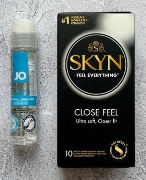 Комплект Skyn Close Feel 10 шт - Лубрикант System JO H2O ORIGINAL (30 мл)  SOS2682 фото