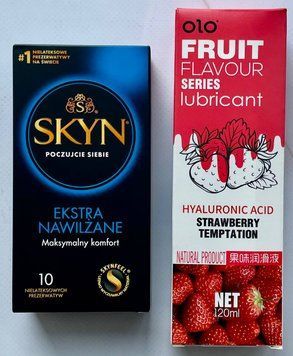 Комплект SKYN Extra Lube, 10 шт + Гель-лубрикант полуничний 120 мл OLO SOS3651 фото