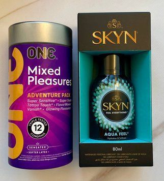 Набір ONE Mixed Pleasures 12 шт + Лубрикант на водній основі SKYN AQUA FEEL, 80 мл SOS1197 фото