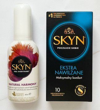 Комплект SKYN Exstra Lube 10 шт + Лубрикант Skyn Natural Harmony 80 мл  SOS2091 фото