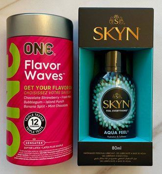 Набір ONE Flavor Waves 12 шт + Лубрикант на водній основі SKYN AQUA FEEL, 80 мл SOS1198 фото