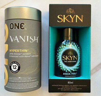 Набір ONE Vanish ультратонкі 12 шт + Лубрикант на водній основі SKYN AQUA FEEL, 80 мл SOS1199 фото