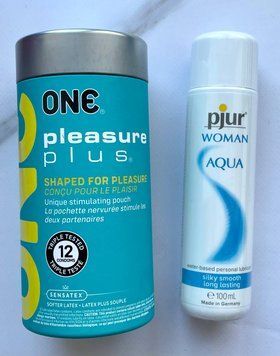 Комплект ONE Pleasure Plus 12 шт + Лубрикант на водной основе pjur Woman Aqua 100 мл SOS2000 фото
