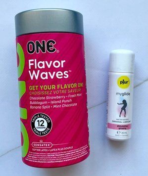 Комплект ONE Flavor Waves 12 шт + змазка pjur my glide 30 мл, з женьшенем SOS1938 фото