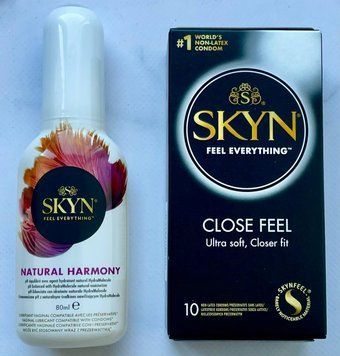 Комплект SKYN Close Feel 10 шт - Лубрикант SKYN NATURAL HARMONY, 80 мл SOS3310 фото