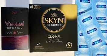 Набор 50 шт SKYN ORIGINAL &ndash; Pasante Cooling + Жидкий вибратор Intt Vibration Bubble Gum (15 мл) SOS1500 фото