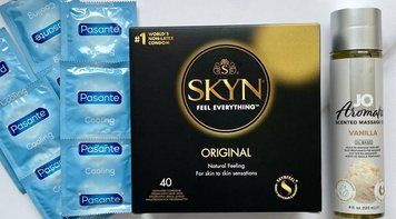 Набір 50 шт SKYN ORIGINAL - Pasante Cooling + System JO Aromatix Vanilla 120 мл SOS1650 фото