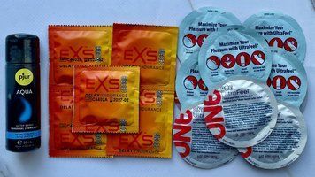 Набор EXS Delay 5шт + ONE UltraFeel 5шт + Лубрикант pjur Aqua 30 мл SOS3560 фото