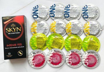 Набір 26 шт - ONE Super Studs, Classic, Color Sensations, Glowing Pleasures + Skyn Intense Feel SOS1901 фото