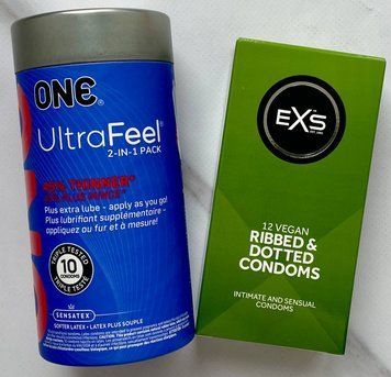 Комплект ONE UltraFeel 2-в-1 10 шт - EXS Ribbed & Dotted 12 шт  SOS3161 фото