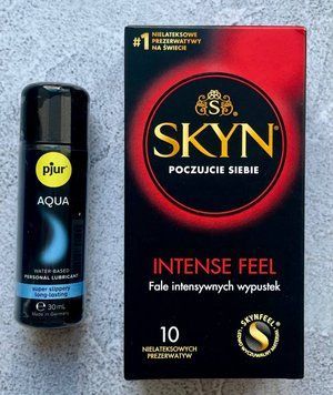 Комплект SKYN Intense Feel 10 шт - Лубрикант pjur Aqua 30 мл SOS2649 фото