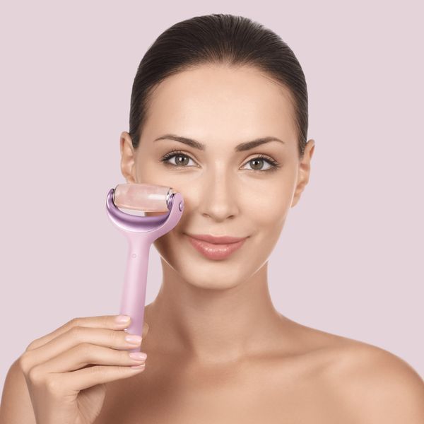Роллер для игловой мезотерапии лица и тела GESKE MicroNeedle Face&Body Roller 9в1 pink HB0214 фото